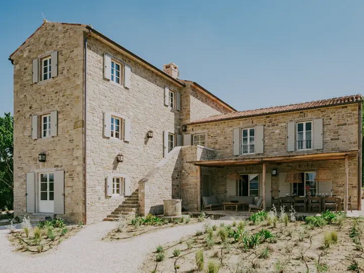 Image of Vinella Estate