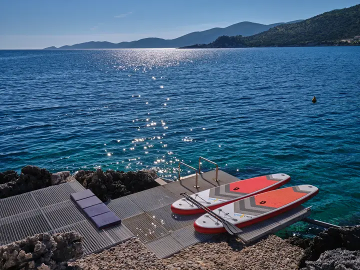 Image of Luna by the sea