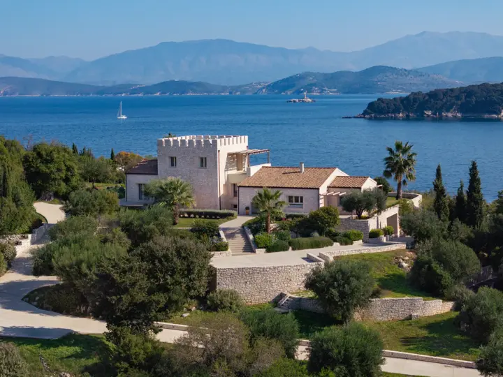 Image of Villa Kirra